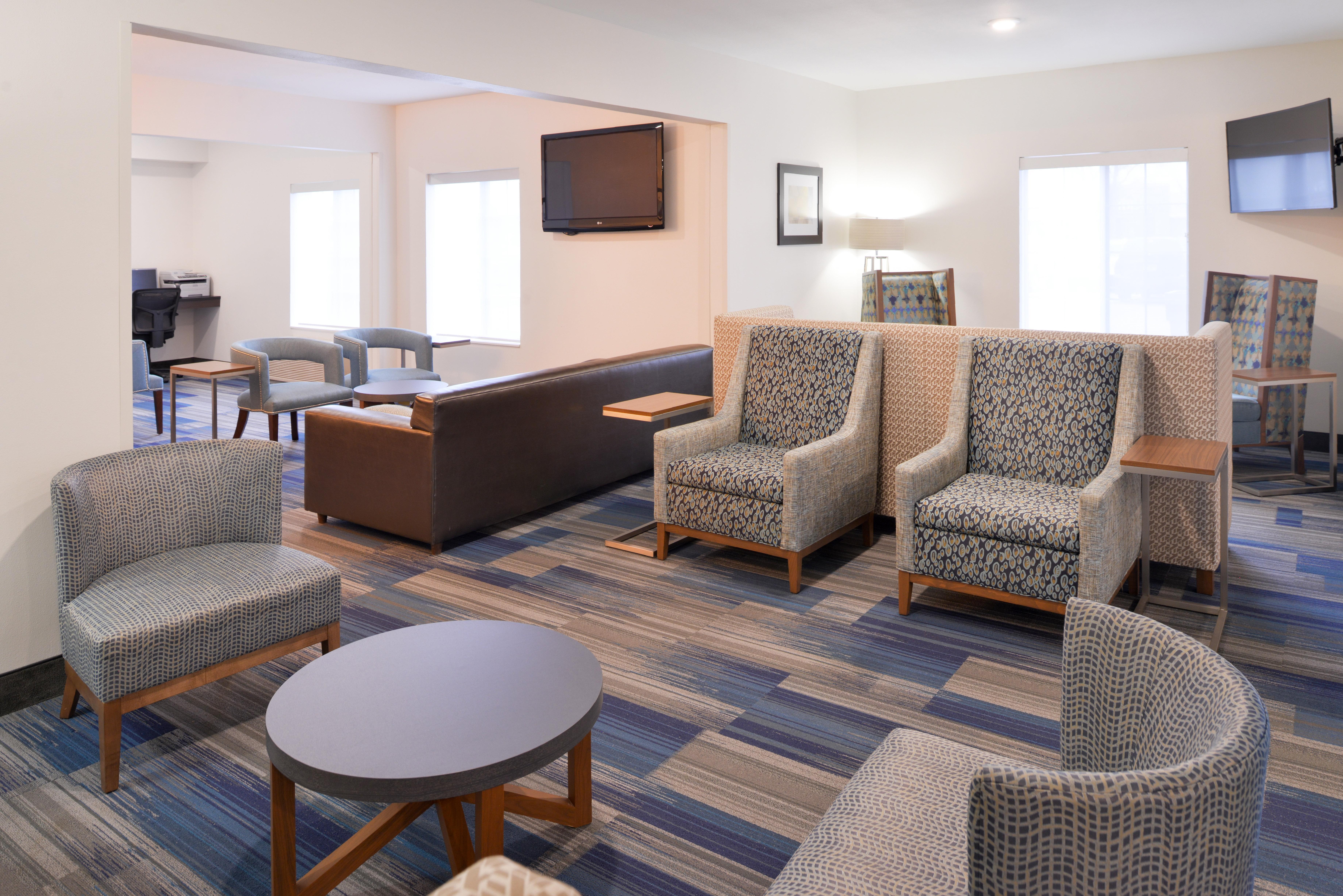 Holiday Inn Express Hotel & Suites Sioux Falls At Empire Mall By Ihg Exterior foto