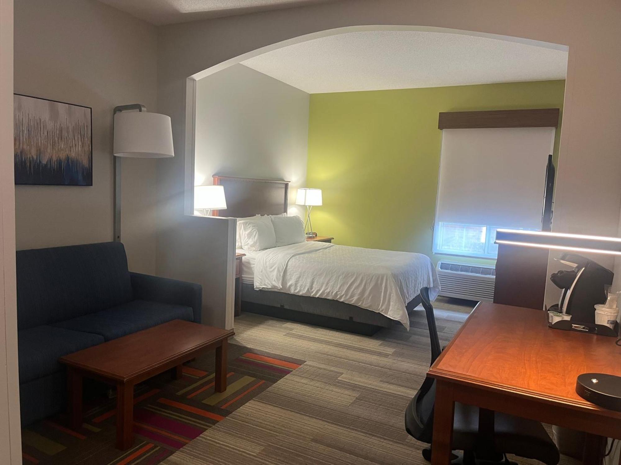 Holiday Inn Express Hotel & Suites Sioux Falls At Empire Mall By Ihg Exterior foto