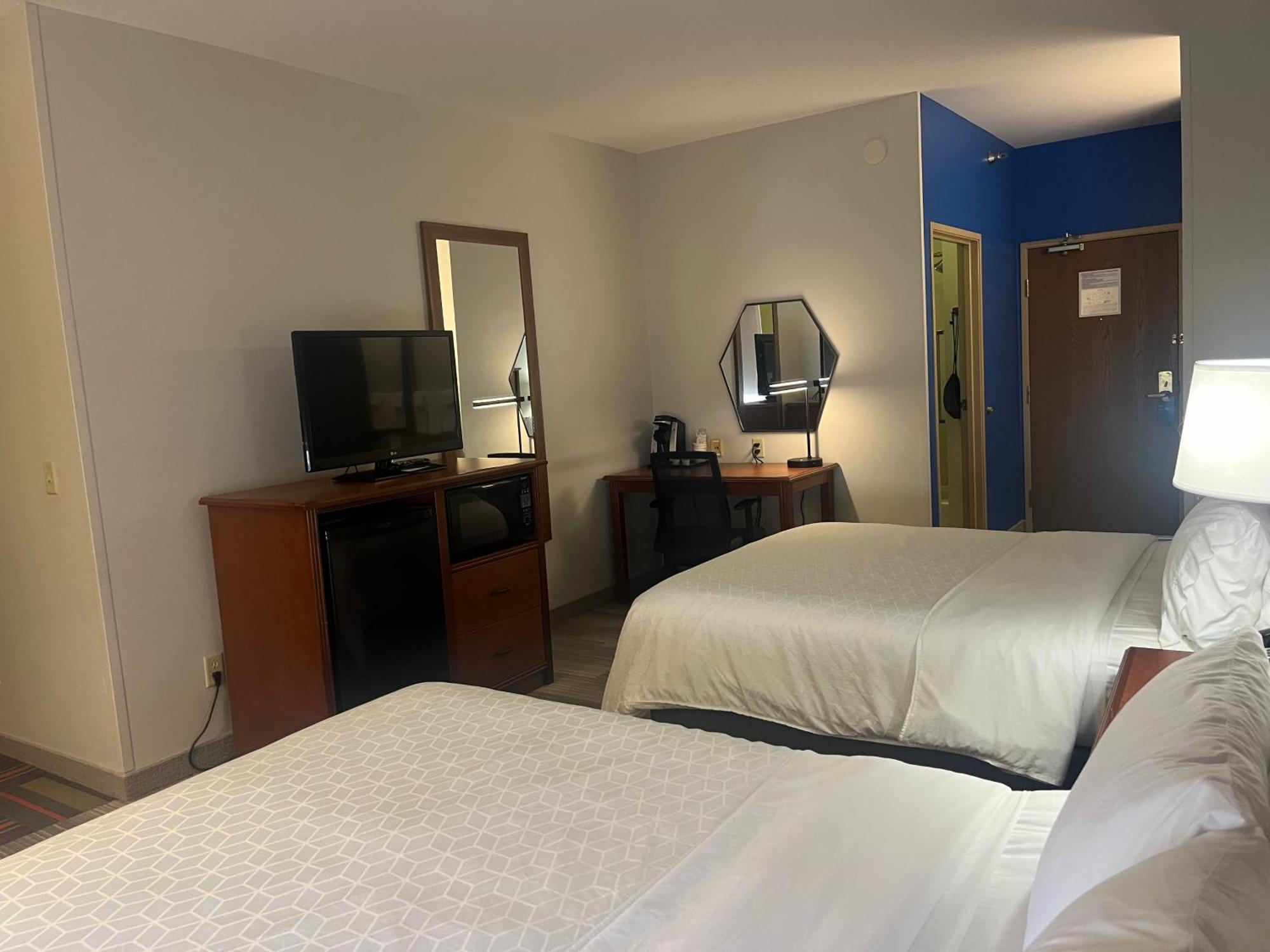 Holiday Inn Express Hotel & Suites Sioux Falls At Empire Mall By Ihg Exterior foto