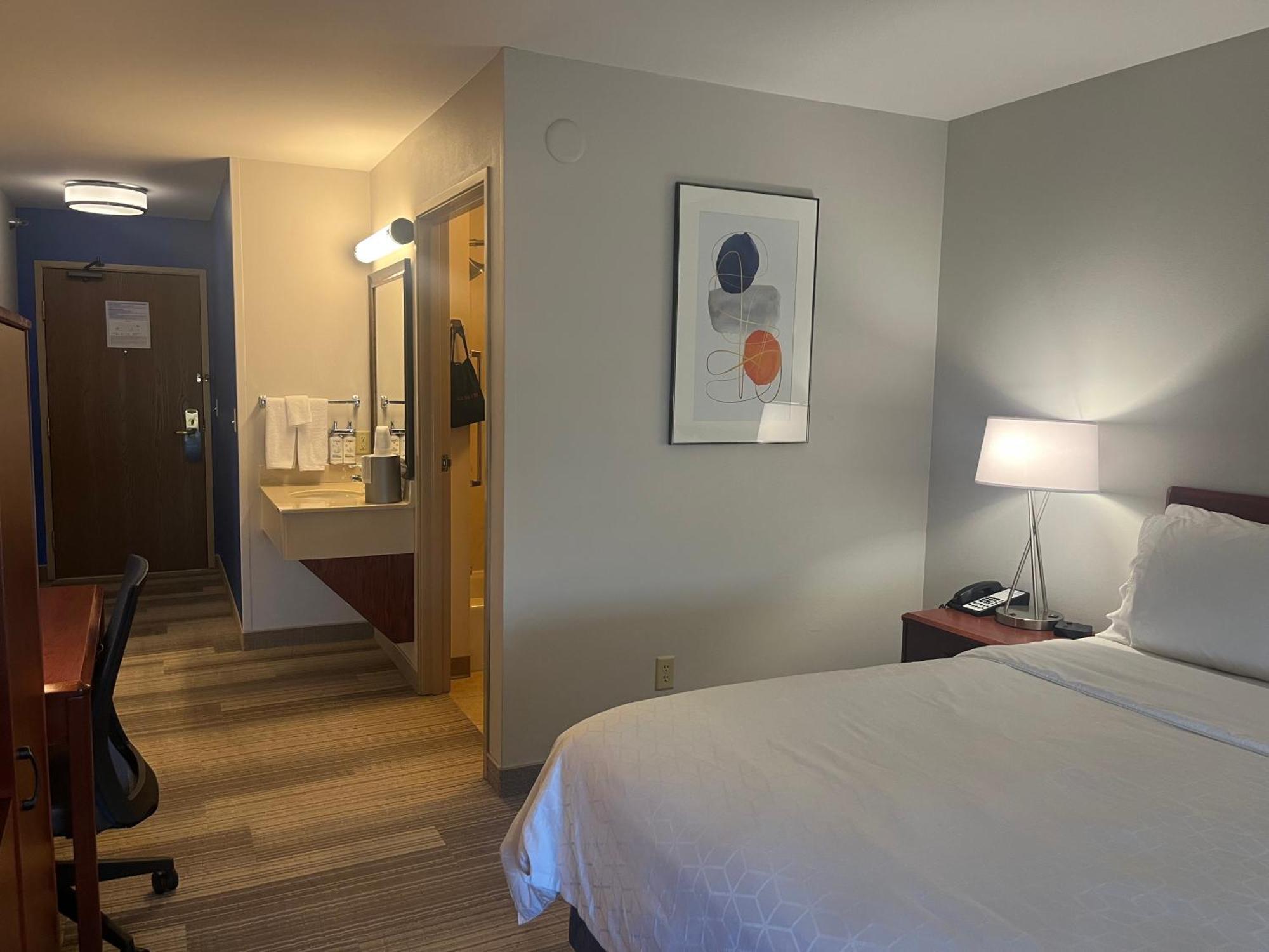 Holiday Inn Express Hotel & Suites Sioux Falls At Empire Mall By Ihg Exterior foto